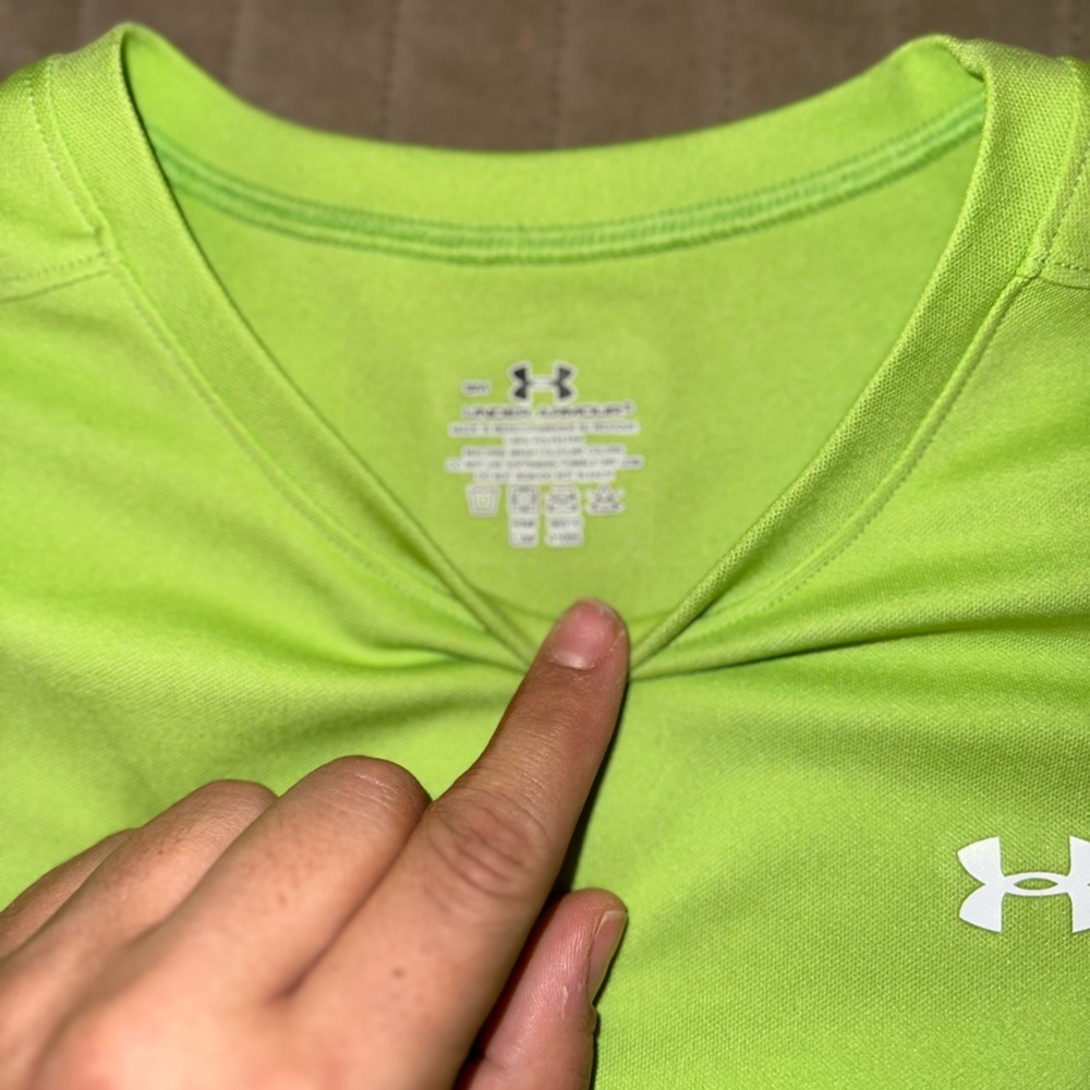 Under armor top - Picture 2 of 2